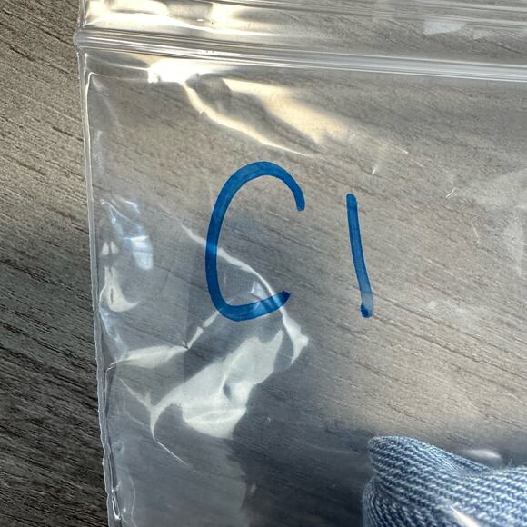 American Eagle Mom Jeans 6 Distressed - Picture 14 of 14